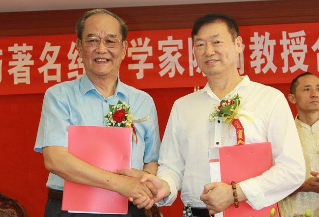 韩宝栋，坚韧不拔的传奇人物，韩宝栋，坚韧传奇人物