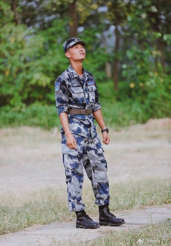 教官刘金沂的婚姻状况，揭秘与猜想，揭秘教官刘金沂的婚姻状况，真相与猜想