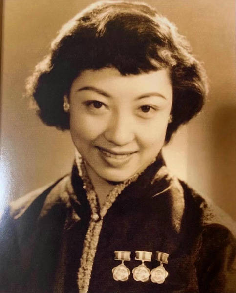 丁晓君，关于婚姻的神秘面纱与公众的猜想，丁晓君揭秘婚姻神秘面纱与公众猜想热议