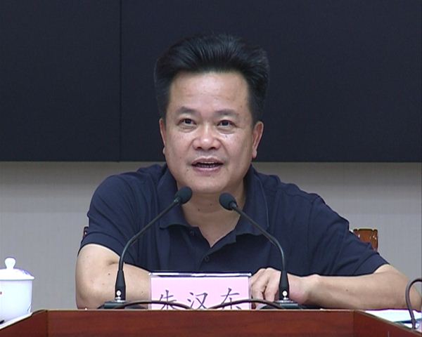 十四军政委朱汉宾，铁骨铮铮的军队领袖，铁骨铮铮的军队领袖——朱汉宾政委领导十四军前行