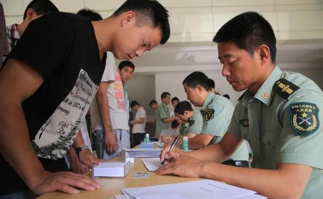 新兵三个月后还要政审，深度探究与理解，新兵三个月后的深度政审探究与理解