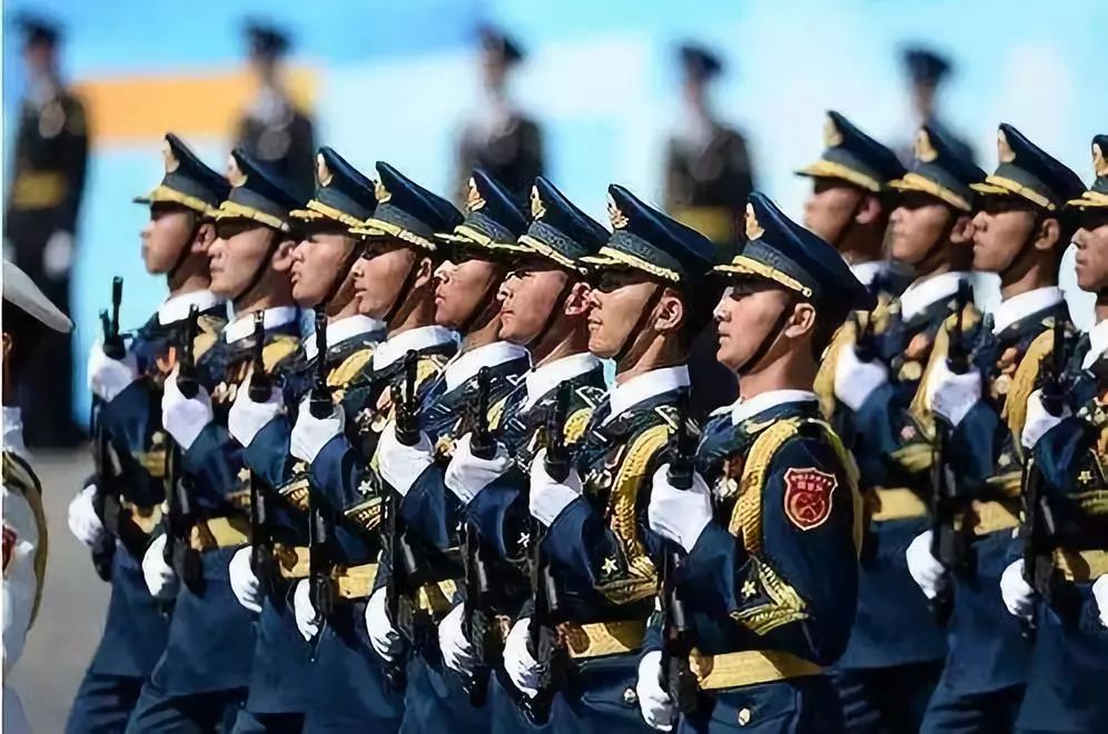 阅兵仪式方阵概述，种类与特点，阅兵仪式方阵概览，种类、特点全解析