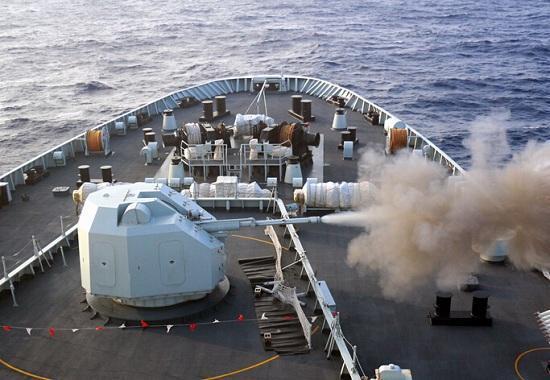 MK42型127毫米舰炮，现代战舰的火力象征，MK42型舰炮，现代战舰的火力代表