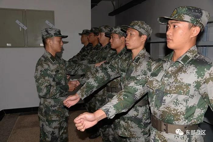大学生入伍空军，使命与荣耀的交织，大学生入伍空军，使命与荣耀的交融之路