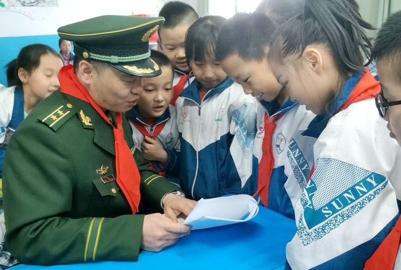 学国防可以从事的工作领域及其重要性，国防教育培养的工作领域与国防事业的重要性分析