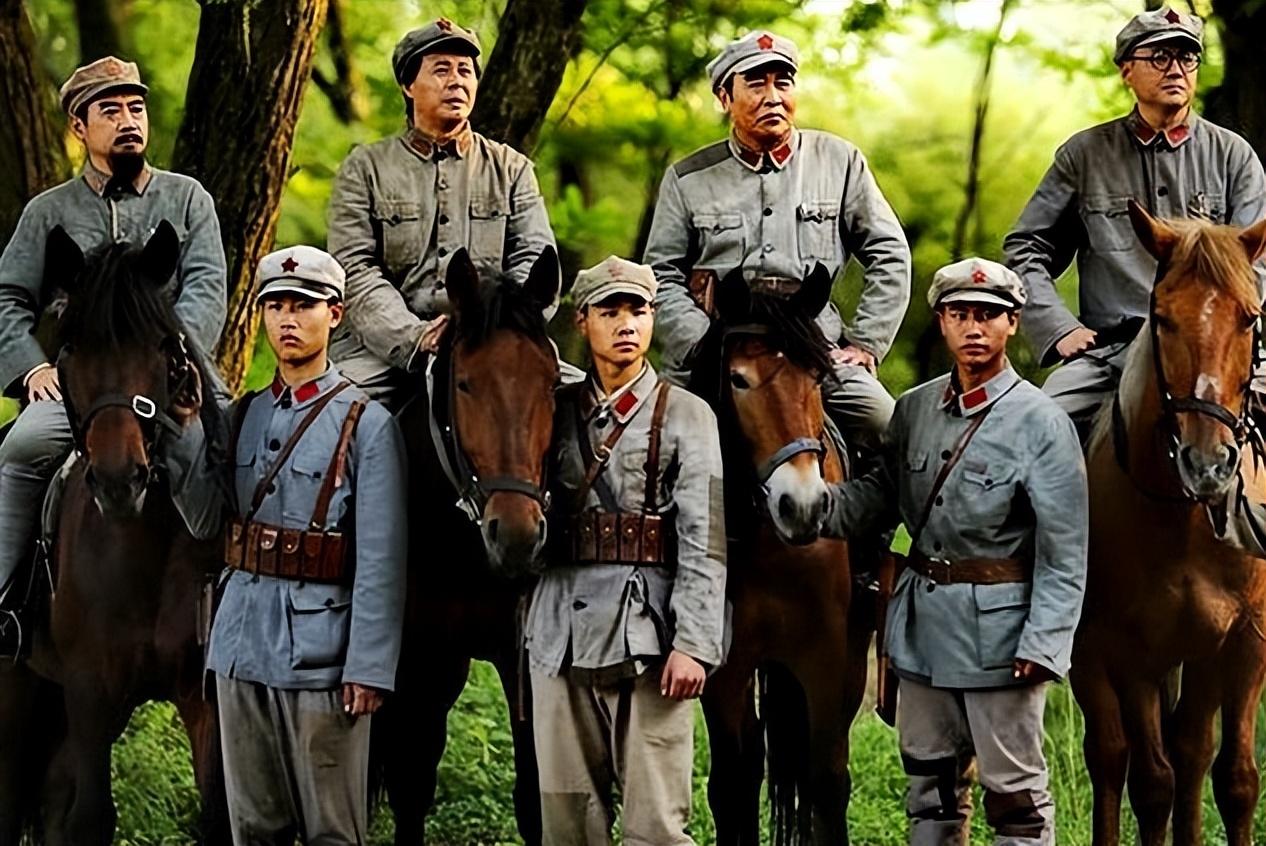 开国上将前十位及其历史贡献，开国上将前十位的历史贡献与影响
