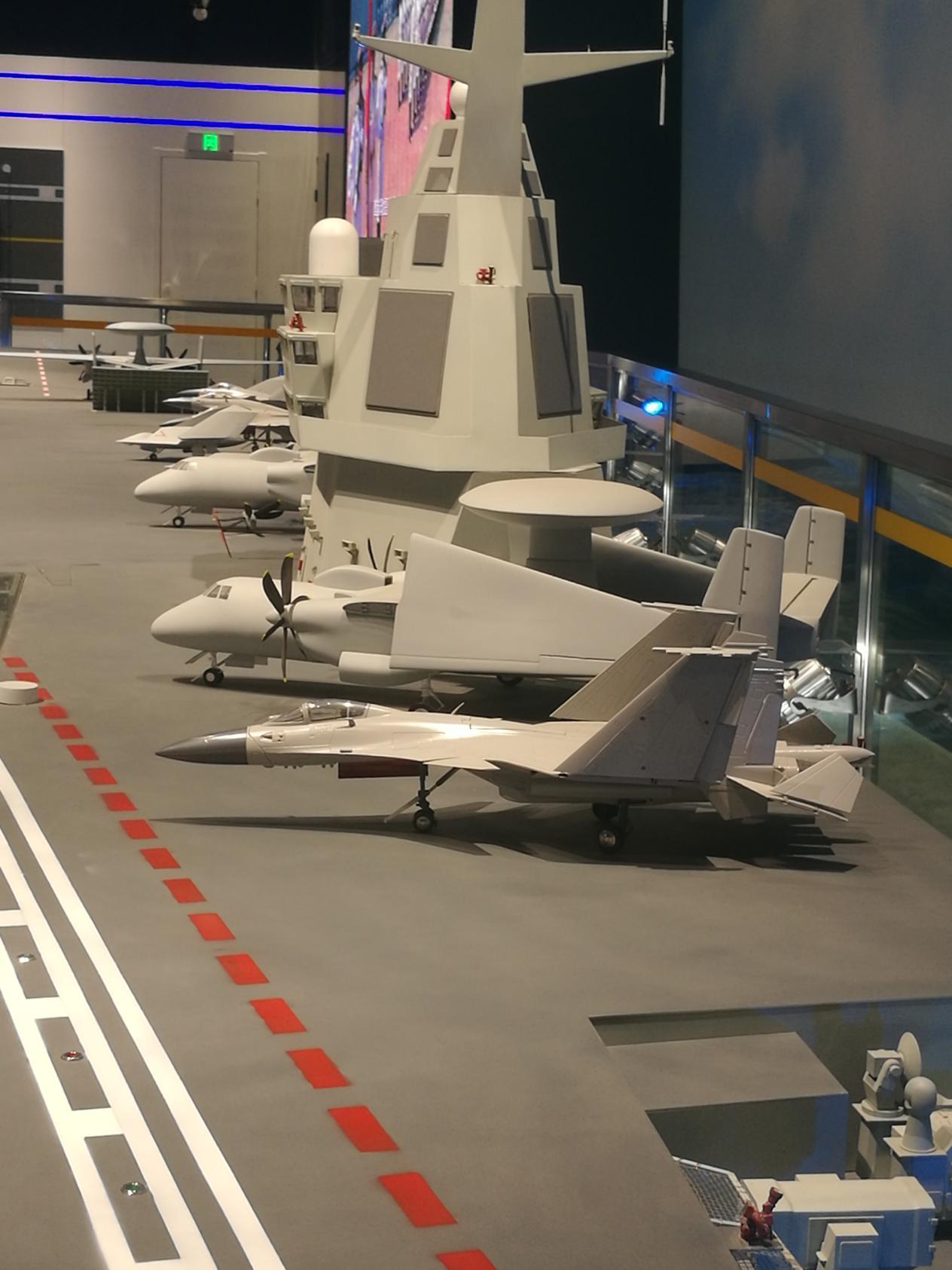 歼-12，中国航空工业中的第三代战斗机，歼-12，中国航空工业的第三代战斗机典范