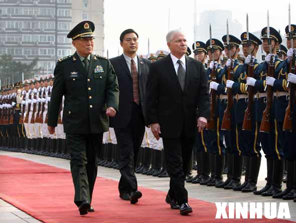 中美关系再度变脸，挑战与机遇并存，中美关系的新挑战与机遇，再度变脸下的分析