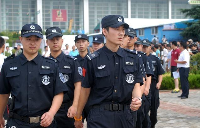 中国人民武装警察部队的职务概览，中国人民武装警察部队职务概览简介