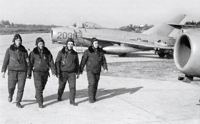 1979年中国空军实力概览，1979年中国空军实力概览，回顾与解析