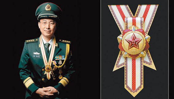解放军八一勋章获得者的荣耀与担当，解放军八一勋章获得者，荣耀与担当的典范