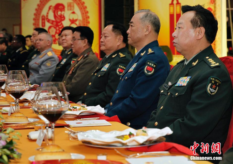 国防部新春招待，共聚一堂，共贺新春，国防部新春招待会，共聚一堂喜庆新春