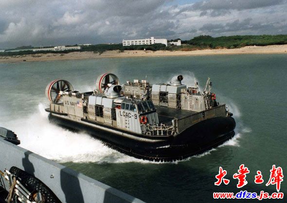 大型气垫船图片，探索未来水上交通的新领域，未来水上交通新领域，大型气垫船图片探索
