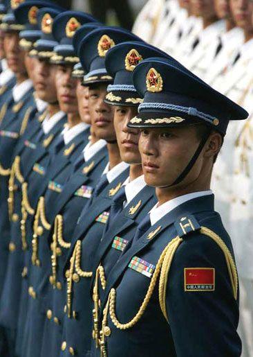 中国空军成立时间图片，回顾历史，展望未来，中国空军历程回顾，成立时刻图片揭秘，展望未来翱翔天际