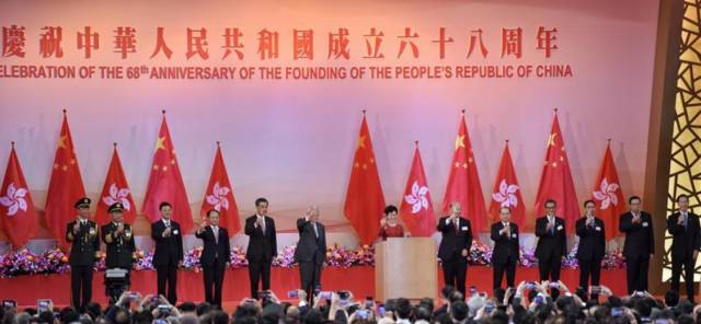 香港回归阅兵式完整版观看，历史时刻的庄严与荣耀，香港回归阅兵式，庄严时刻，荣耀瞬间