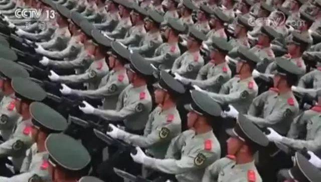 阅兵中的步伐艺术，探索阅兵走的是什么步法，阅兵步伐艺术，揭秘阅兵中的步伐与步法探索