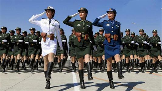 女兵体检跳远，挑战与可能性，女兵体检跳远，挑战与机遇的交汇