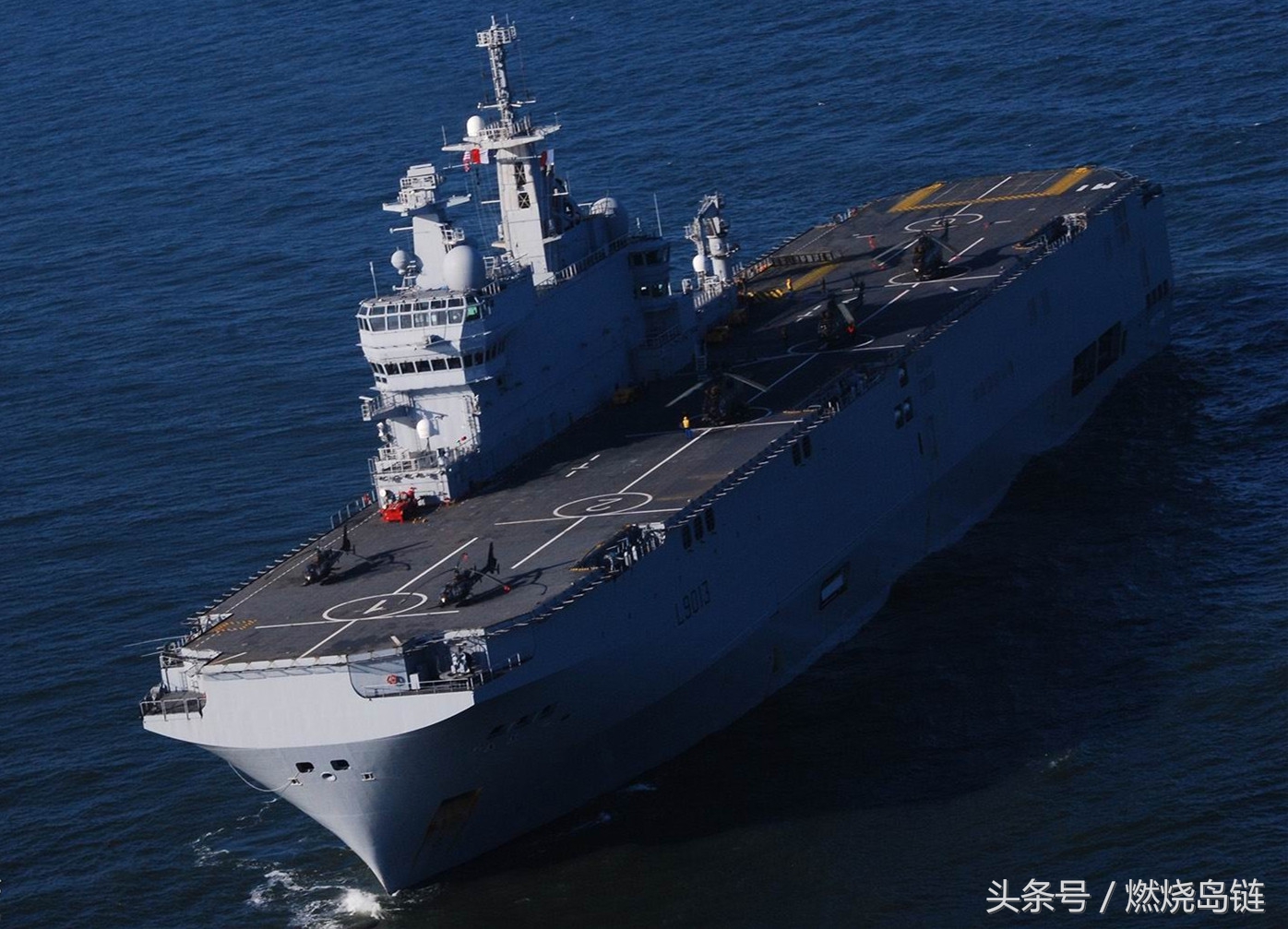 西北风两栖攻击舰吨位，揭示现代海军力量的重要一环，揭秘西北风两栖攻击舰吨位，现代海军力量的关键一环