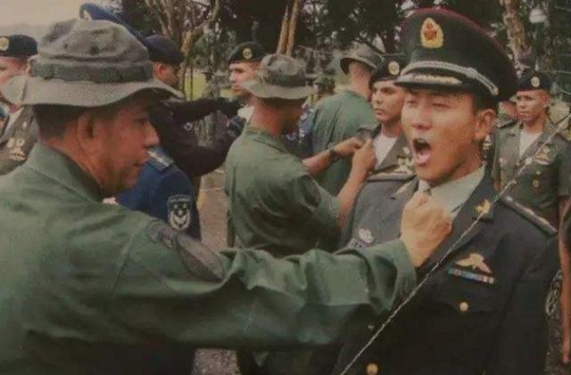中国特种兵参加猎人学校的独特经历与成长，中国特种兵参与猎人学校的独特历练与成长之路