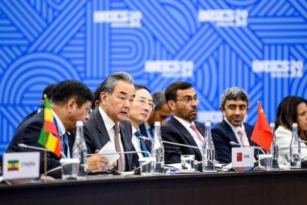 中央新闻简讯概览，中央新闻简讯概览，最新动态速递