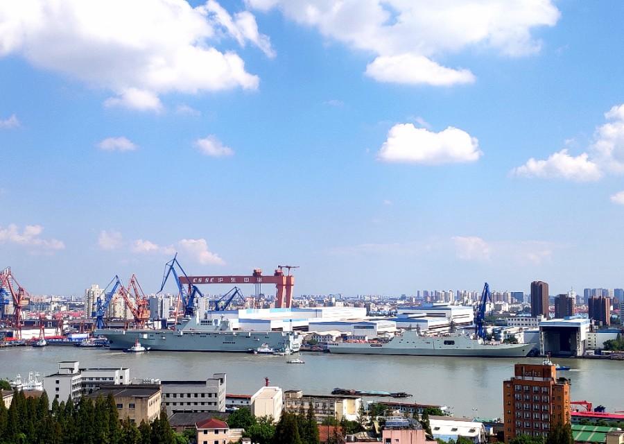 中国六万吨两栖攻击舰，重塑海上力量的崭新篇章，中国六万吨两栖攻击舰，重塑海上力量的新篇章