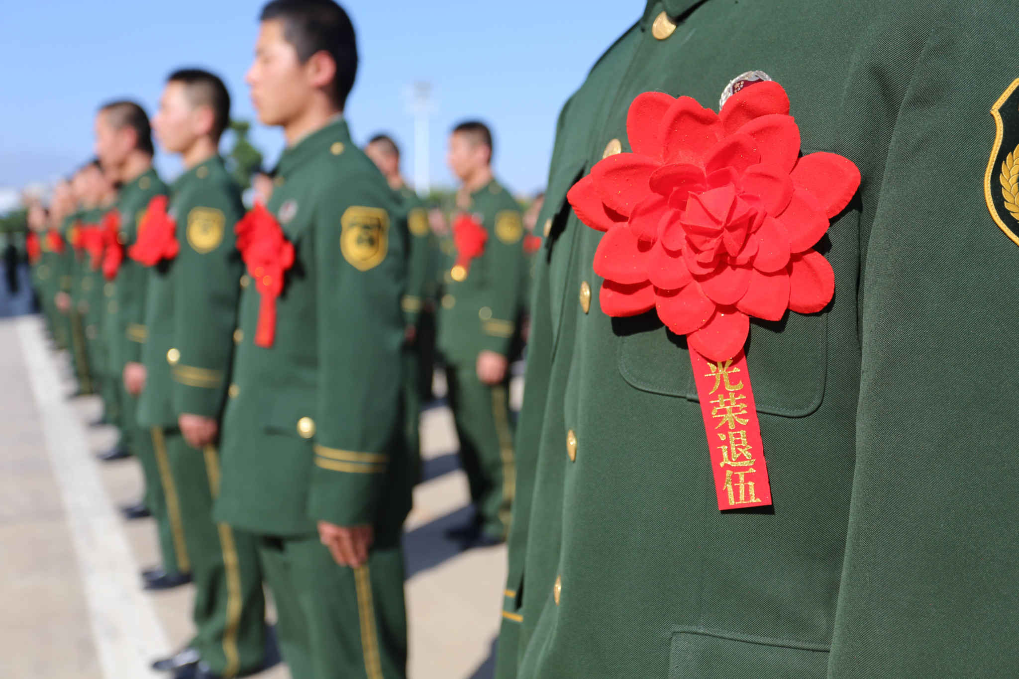 刘金沂谈退役后的生活，转变与挑战，刘金沂退役后的生活转变与挑战，适应与挑战并存的人生新篇章