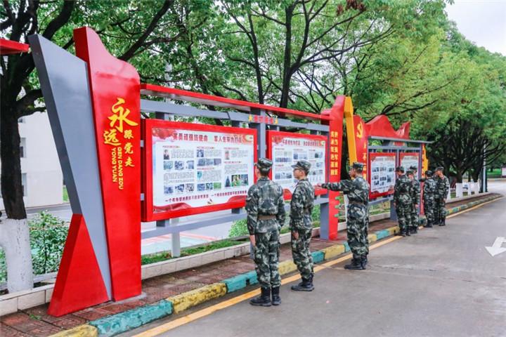 国防教育宣传栏内容，深化国防意识，共筑强国梦，深化国防教育，共筑强国梦，国防意识宣传栏内容揭秘