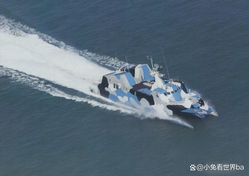 海上霸主，飞鲨导弹快艇，海上霸主，飞鲨导弹快艇的威猛展现