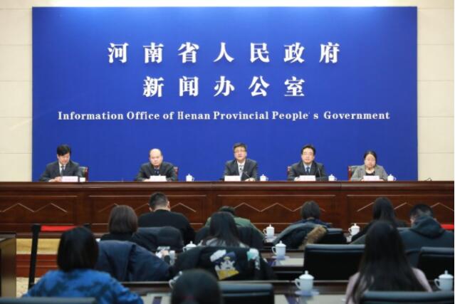 新闻发布会是一种重要的信息传播与交流平台，新闻发布会，信息传播与交流的重要平台