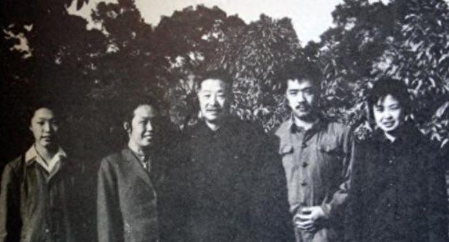 俄罗斯瓦良格号巡洋舰改装，深度探究与前瞻，俄罗斯瓦良格号巡洋舰改装深度解析与前瞻展望