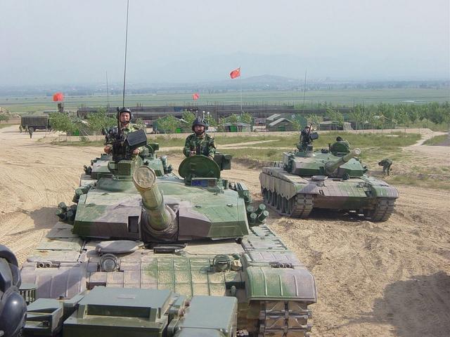 从96式主战坦克到99A型，升级之路的探讨，从96式到99A型，主战坦克升级之路的探讨