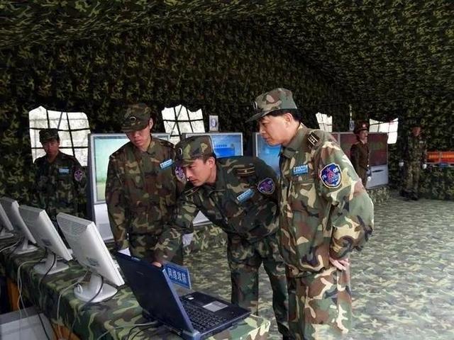 信息作战部队所属军种及其在现代战争中的作用，信息作战部队所属军种及其在现代战争中的关键作用分析