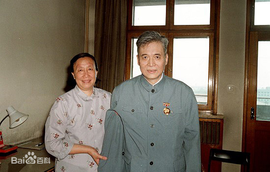 邓稼先与妻子，一段不朽的科学情缘，邓稼先与妻子，科学情缘的不朽篇章