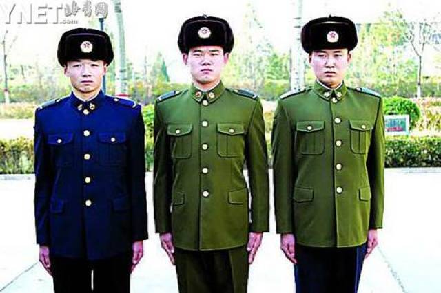 关于穿87式军服是否犯法的探讨，穿87式军服是否违法，深入探讨与解析