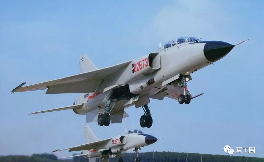 歼八飞豹，中国空军的骄傲，歼八飞豹，中国空军的荣耀之巅