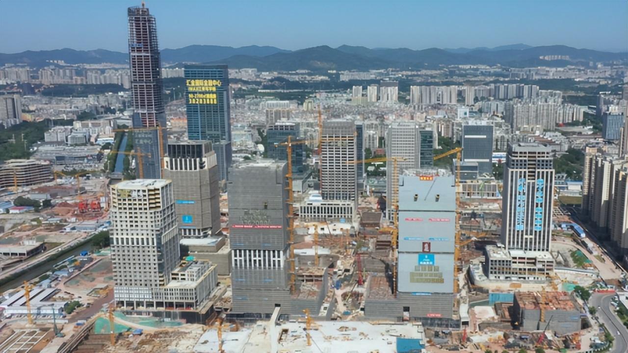 澳门未来展望，探索2025年的精准正版之路，澳门未来展望，探索精准正版之路，展望2025年发展蓝图
