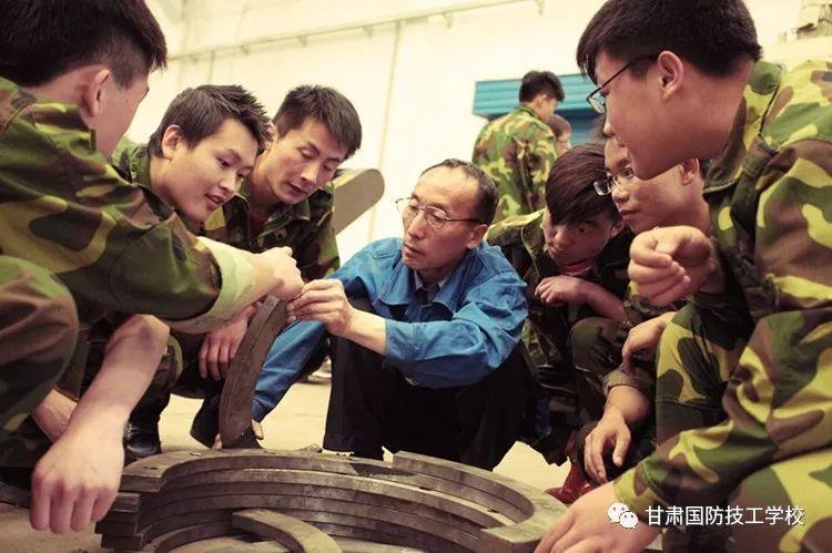 国防技术学校，培养新时代国防人才的摇篮，国防技术学校，培育新时代国防人才的摇篮