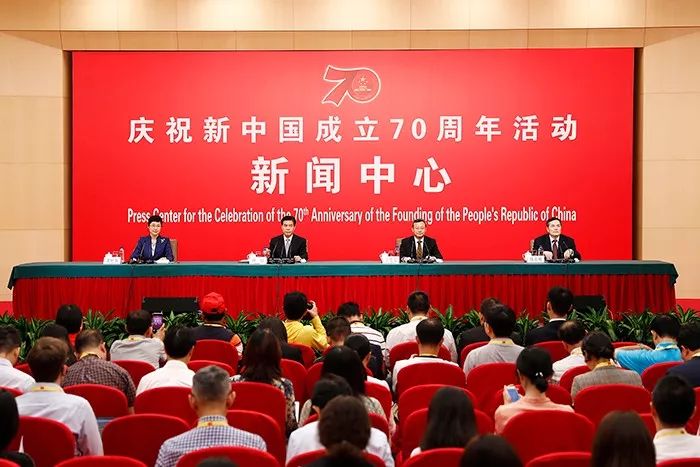 最新新闻国内大事件及其评论，国内最新大事件新闻及其评论概述