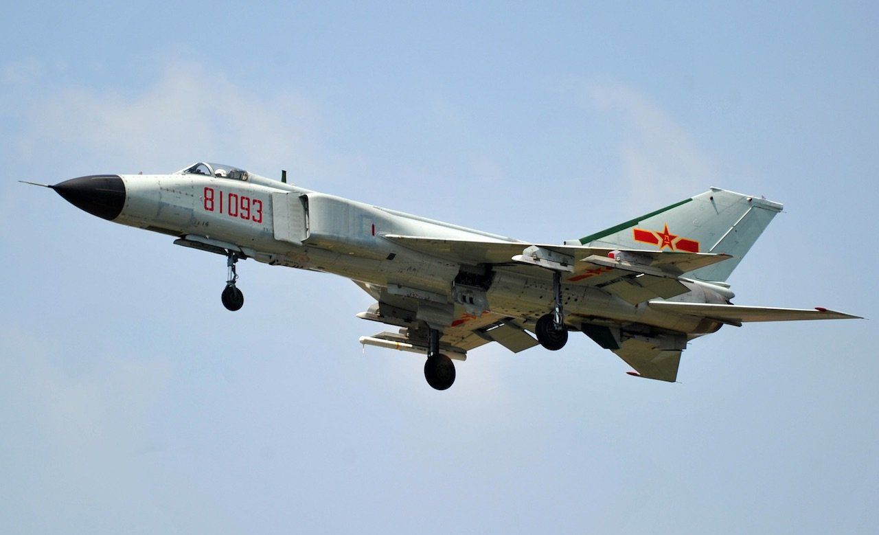 歼8大战歼轰7，中国空军力量的历史对决与未来展望，歼8与歼轰7的历史对决与中国空军力量的未来展望
