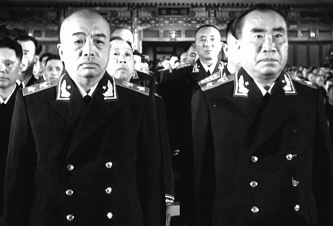 军队改革