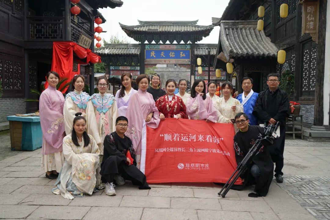 凤凰网新闻戏，新闻与娱乐的交融，凤凰网新闻戏，新闻与娱乐的交融时刻