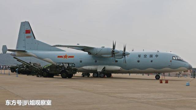 四发军用运输机，空中巨无霸的力量与荣耀，四发军用运输机，空中巨无霸的力量与荣耀展现