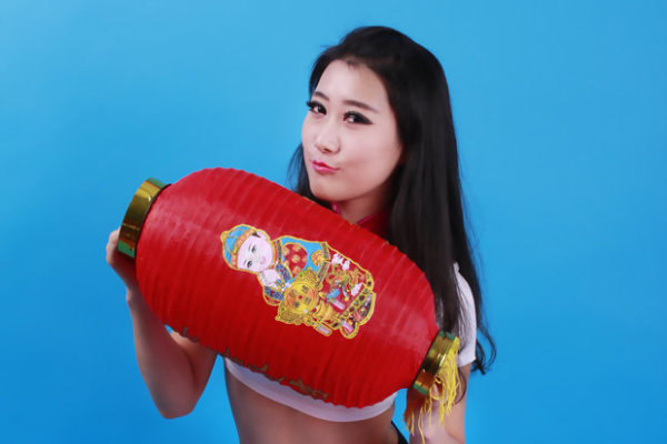 白小姐王中王六肖选一肖，神秘与传奇的交融，神秘与传奇的交融，白小姐王中王六肖选一肖揭秘