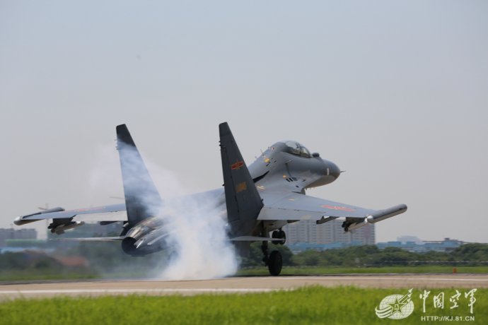 中国空军歼-20王海大队，新时代的空中雄鹰，中国空军歼-20王海大队，新时代空中雄鹰展翅高飞