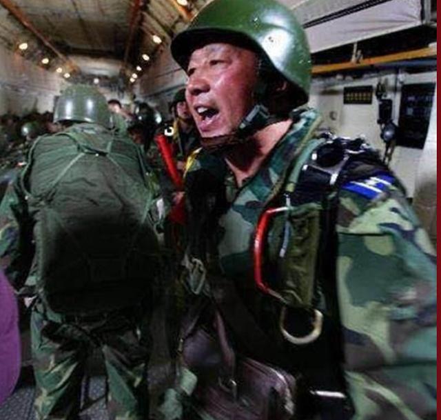 军改后的空降兵第十五军，新时代的空中铁拳，军改后空降兵第十五军，新时代的空中铁拳力量