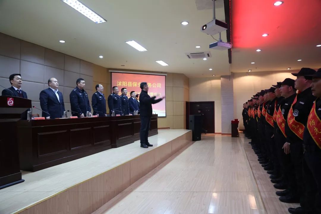 新时代军人风采与担当