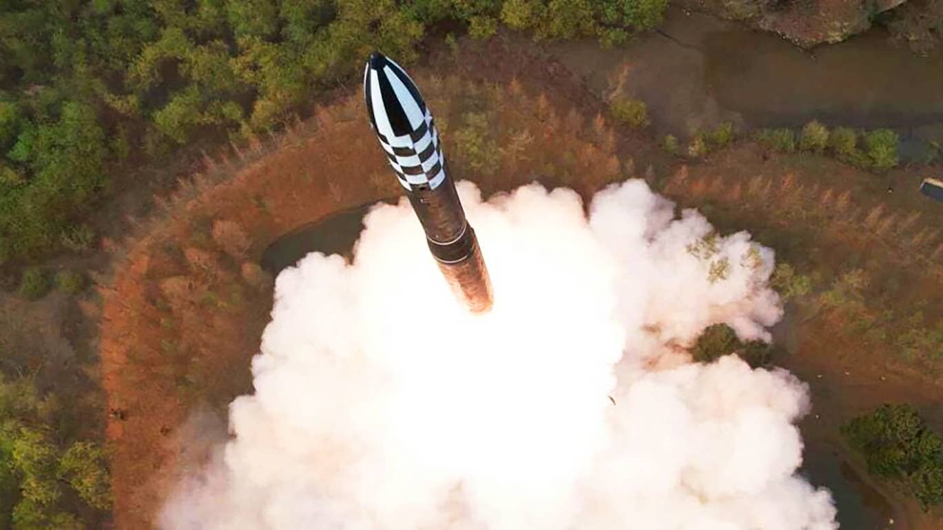中国第八次反导试验成功，彰显大国实力与战略决心，中国第八次反导试验成功，展现大国实力与坚定战略决心