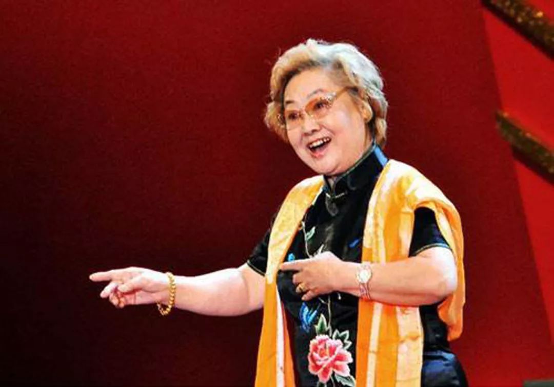 一条大河歌曲，郭兰英的歌声，穿越时空的情感表达，郭兰英演唱的一条大河歌声穿越时空的情感表达