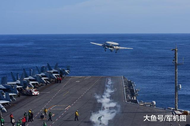 多少吨位才可算是大型航空母舰，大型航空母舰的吨位标准，多少吨位才算大型？