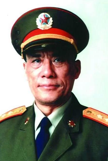 中国陆军司令员，肩负重任的将领，中国陆军司令员，肩负重任的将领风采